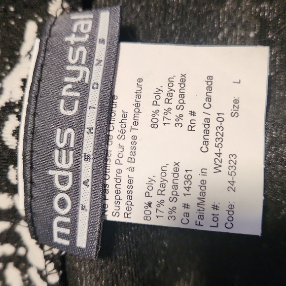 Modes Crystal Fashions Skirt Suit - Picture 10 of 11